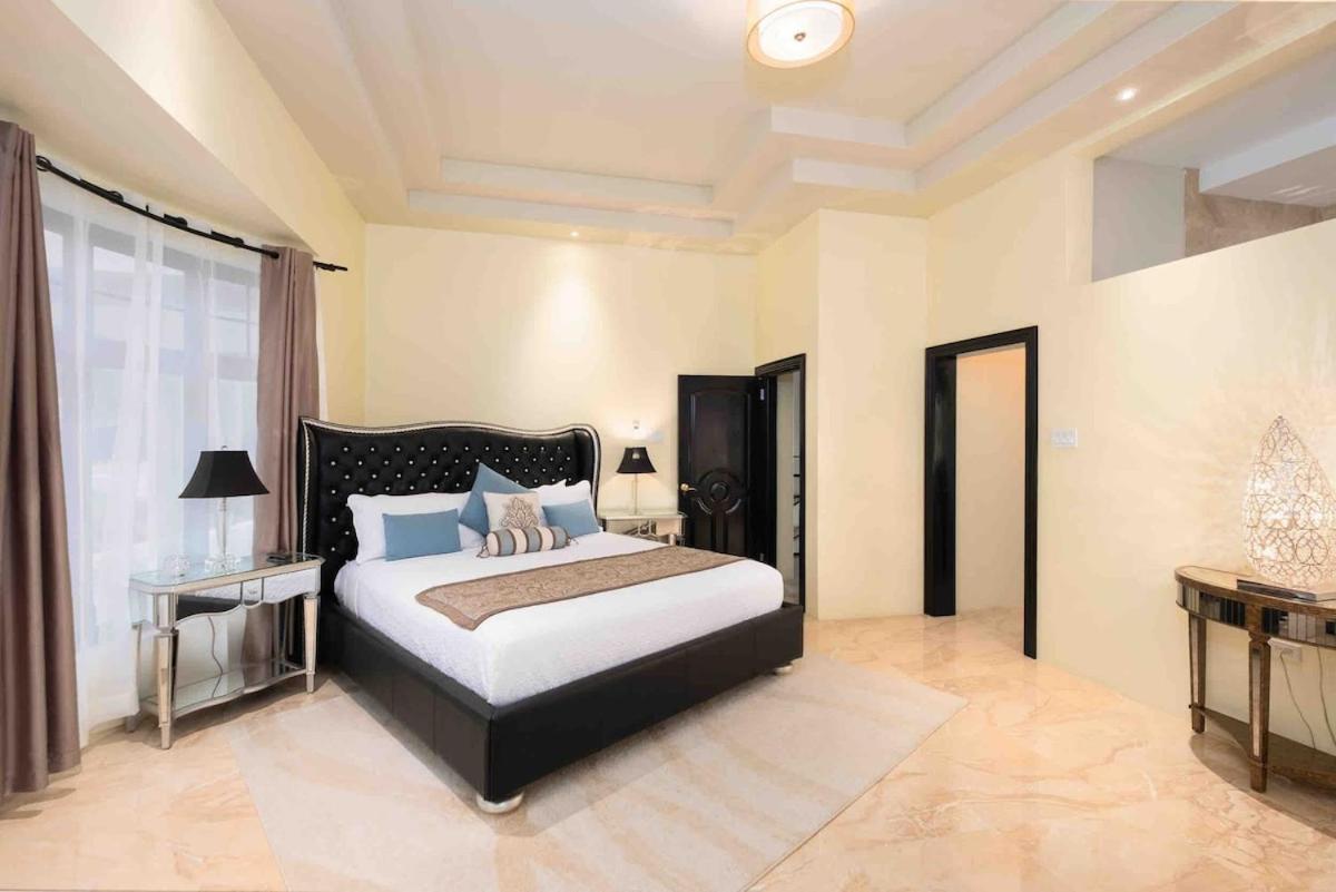 Villa Mimosa Jamaica Exclusive Luxury Stay- Resort Vibe Дискавъри Бей Екстериор снимка