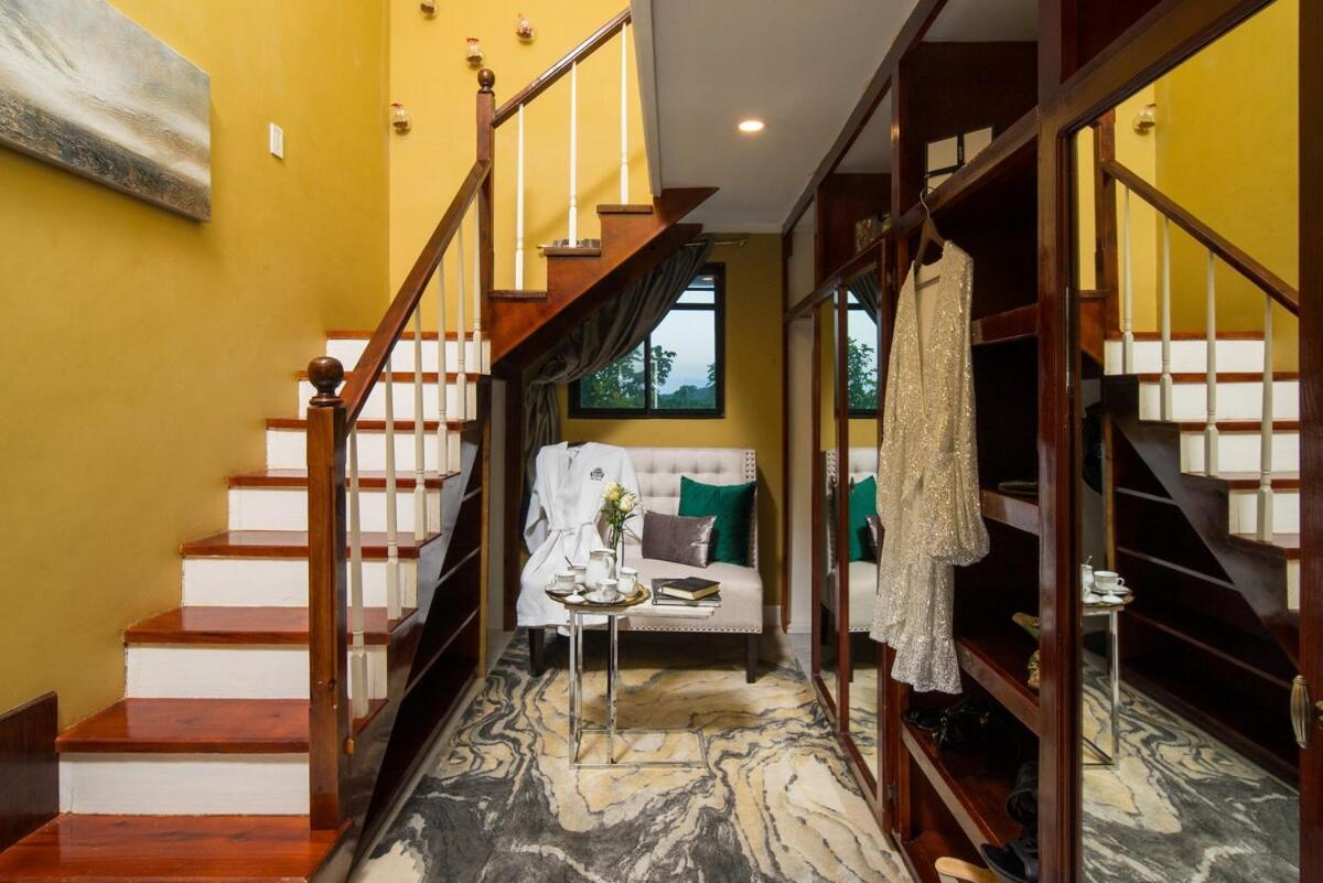 Villa Mimosa Jamaica Exclusive Luxury Stay- Resort Vibe Дискавъри Бей Екстериор снимка